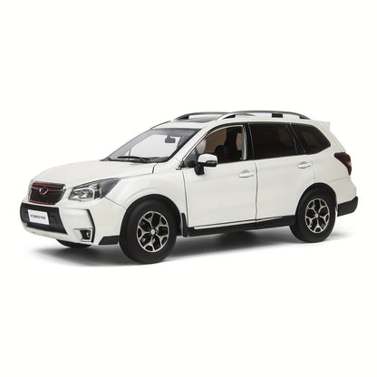 118 Scale White  Gold DieCast Car Model Replica